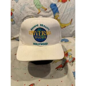 True vintage escape reality universal studios hat